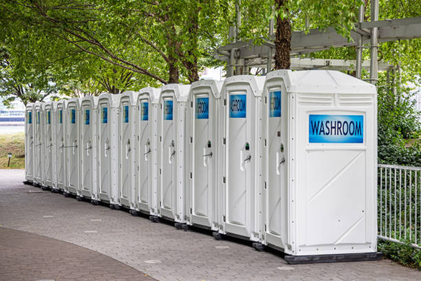 Best Portable toilet rental cost  in Parkwood, WA